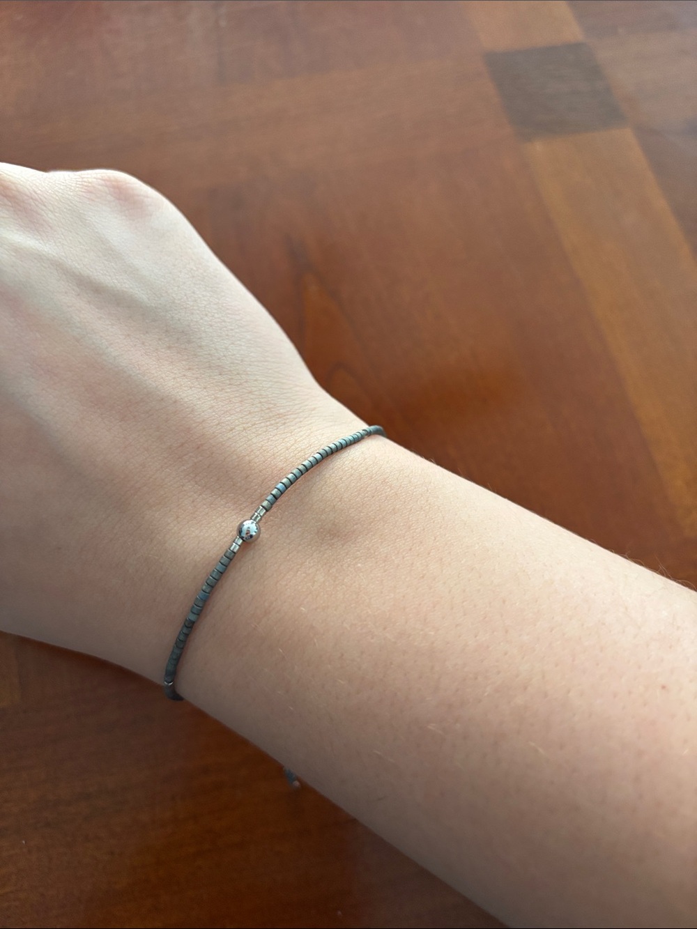 NWOT NEVER WORN Beaded Adjustable Bracelet in Grey and Tan - Picture 2 of 2